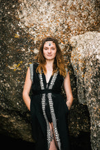 Load image into Gallery viewer, TIARA CUSTOM MADE