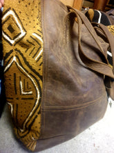 Load image into Gallery viewer, AFREYEA LEATHER HANDBAG