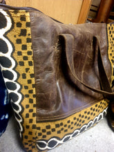 Load image into Gallery viewer, AFREYEA LEATHER HANDBAG
