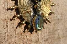 Load image into Gallery viewer, PIRATE LABRADORITE NECKLACE