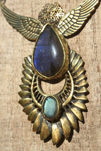 Load image into Gallery viewer, LABRADORITE WING NECKLACE