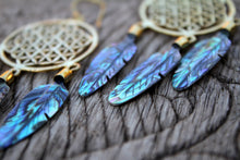 Load image into Gallery viewer, ABALONE DREAMCATCHER EARRINGS