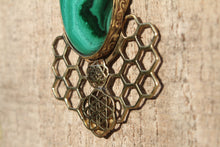 Load image into Gallery viewer, MALACHITE BIRD NECKLACE