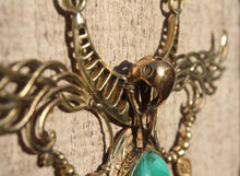 Load image into Gallery viewer, MALACHITE BIRD NECKLACE