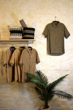Load image into Gallery viewer, MENS COLLARED SHIRTS