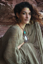 Load image into Gallery viewer, MABAWA EARINGS