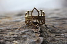 Load image into Gallery viewer, LOTUS BRASS