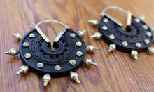 Load image into Gallery viewer, STEAMPUNK EARRINGS