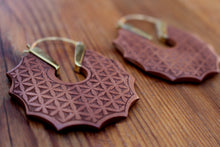 Load image into Gallery viewer, FLOWER OF LIFE WOOD