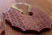 Load image into Gallery viewer, FLOWER OF LIFE WOOD