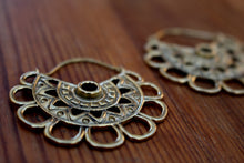 Load image into Gallery viewer, AZTEC EARRINGS