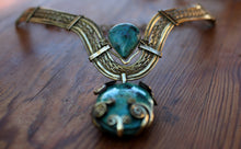 Load image into Gallery viewer, CHRYSOCOLLA NECKLACE
