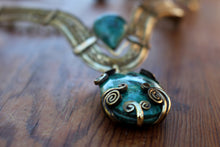 Load image into Gallery viewer, CHRYSOCOLLA NECKLACE