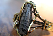 Load image into Gallery viewer, BRASS BRACELET
