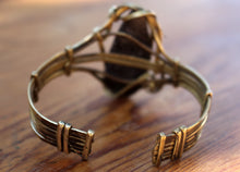 Load image into Gallery viewer, BRASS BRACELET
