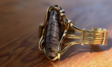 Load image into Gallery viewer, BRASS BRACELET