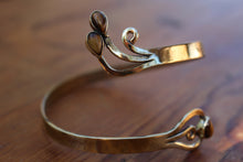 Load image into Gallery viewer, TIGERS EYE BRACELET