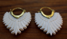 Load image into Gallery viewer, NIWE EARINGS