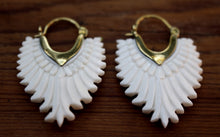 Load image into Gallery viewer, NIWE EARINGS