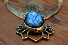 Load image into Gallery viewer, LABRADORITE LOTUS NECKLACE