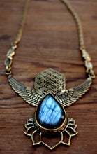 Load image into Gallery viewer, LABRADORITE LOTUS NECKLACE