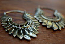 Load image into Gallery viewer, PLUMAS DEL ORO