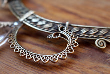 Load image into Gallery viewer, SAMHAIN NECKLACE