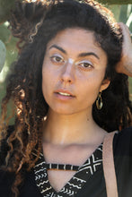 Load image into Gallery viewer, BOGOLAN TOP