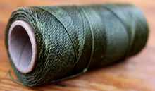 Load image into Gallery viewer, MACRAME HAND BRACELET