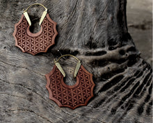 Load image into Gallery viewer, FLOWER OF LIFE WOOD