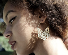 Load image into Gallery viewer, FLOWER OF LIFE EARRING DESIGN