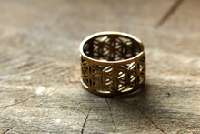 Load image into Gallery viewer, FLOWER OF LIFE BRASS RING