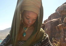 Load image into Gallery viewer, CHRYSOCOLLA NECKLACE