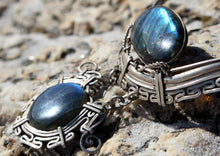 Load image into Gallery viewer, QUETZALCOATL NECKLACE