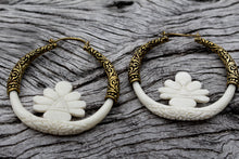 Load image into Gallery viewer, LOTUS BONE