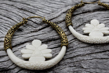 Load image into Gallery viewer, LOTUS BONE