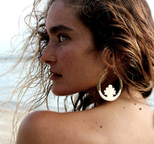 Load image into Gallery viewer, LOTUS BONE