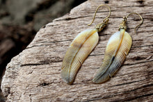 Load image into Gallery viewer, QUETZALLI EARRINGS