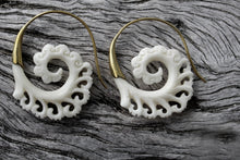 Load image into Gallery viewer, SPIRAL EARINGS