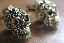 Load image into Gallery viewer, SAMHAIN SKULL WEIGHTS
